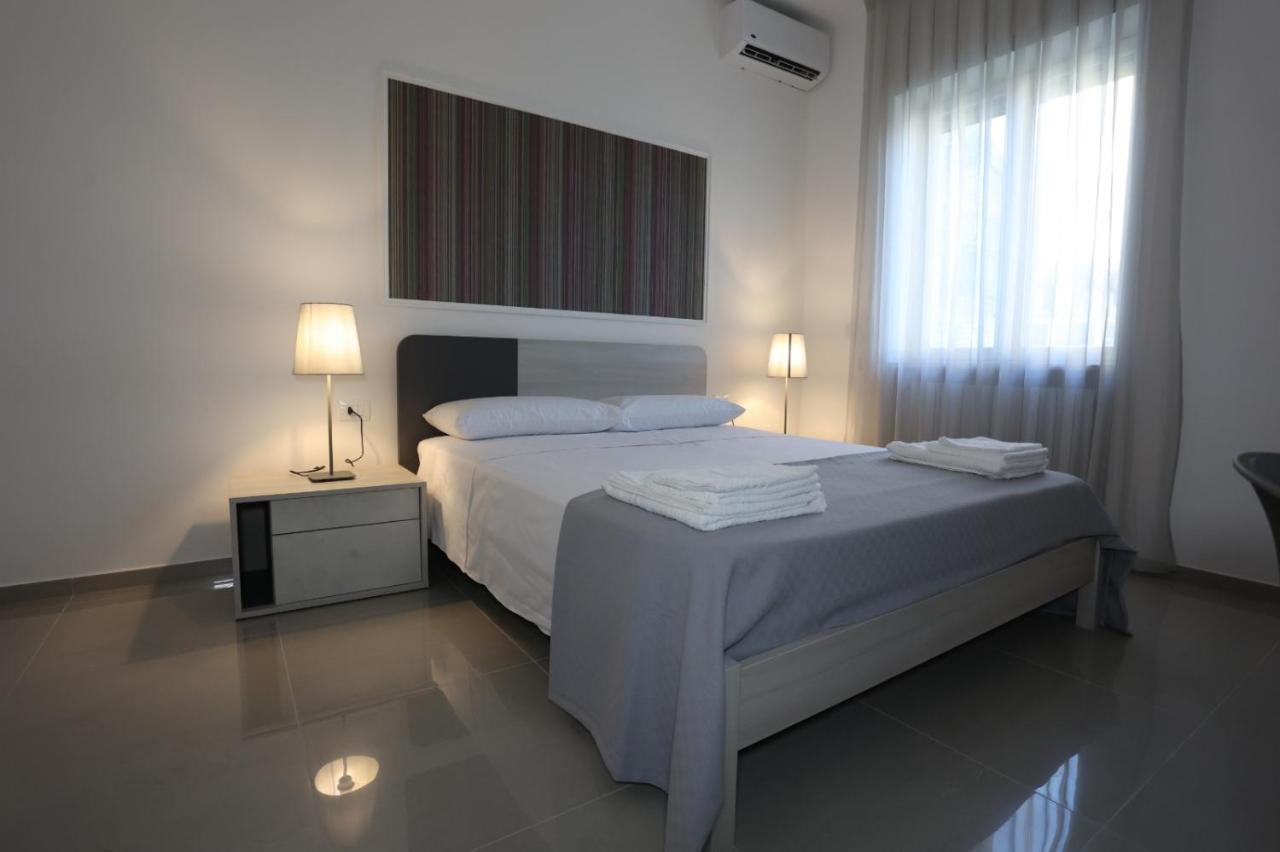 Civico 49 Bed&Breakfast Лече Екстериор снимка